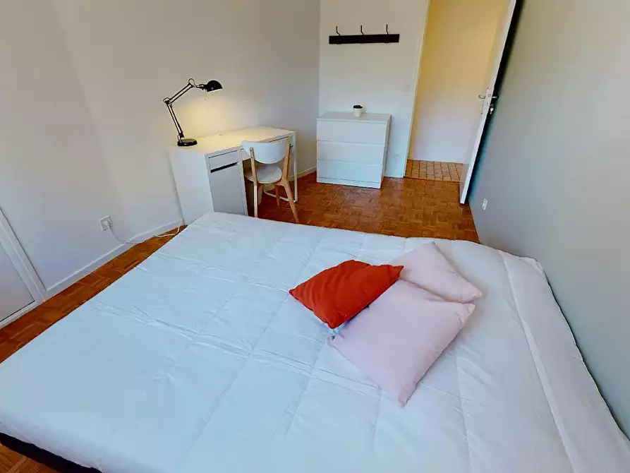 Immagine 3 di Camera in affitto  in Rue des Peupliers a Villeurbanne