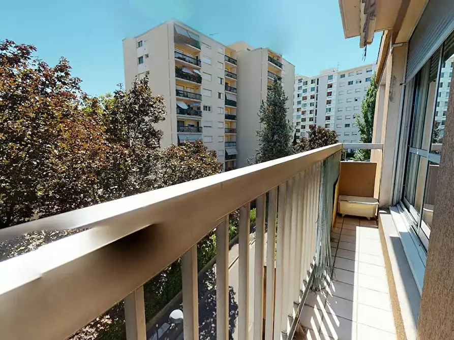 Immagine 5 di Camera in affitto  in Rue des Peupliers a Villeurbanne