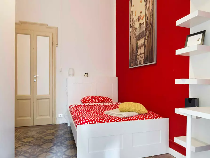 Immagine 1 di Camera in affitto  in Via Gustavo Modena a Milano