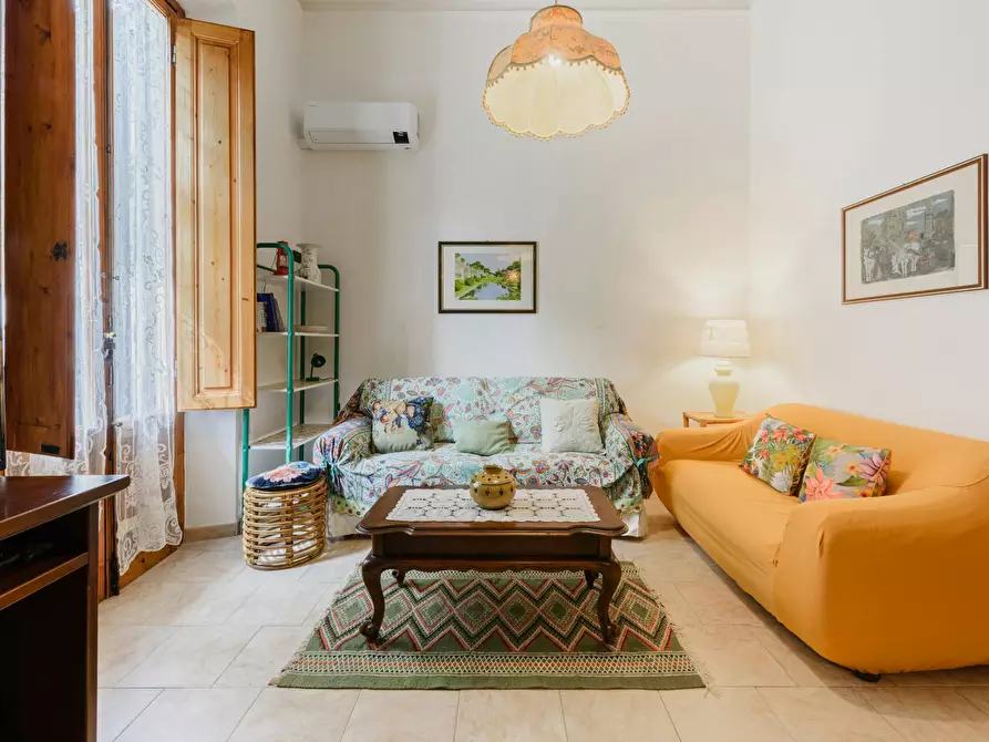 Immagine 2 di Casa indipendente in affitto  in Via Giuseppe Barellai a Firenze