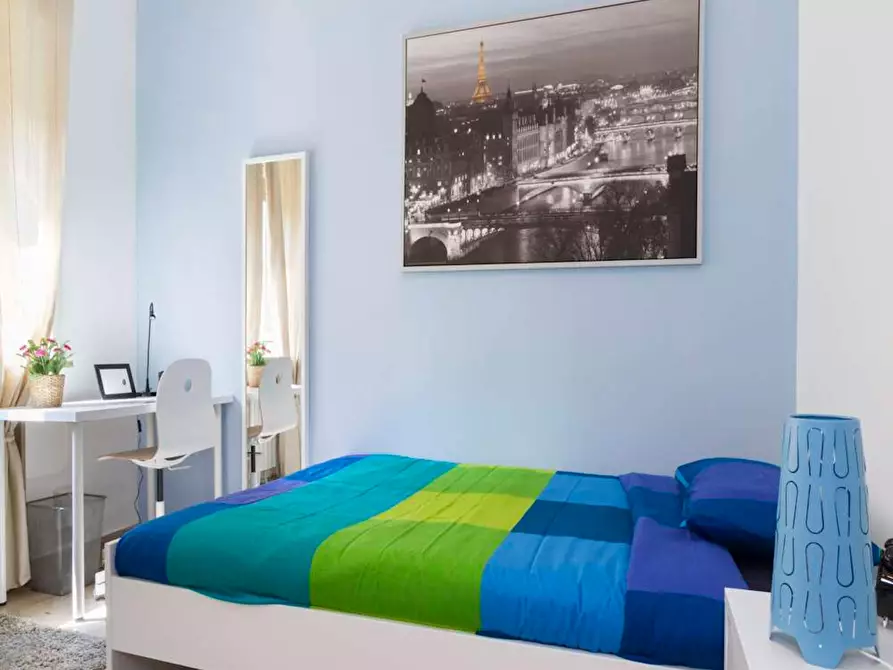 Immagine 1 di Camera in affitto  in Via Tarquinio Prisco a Milano