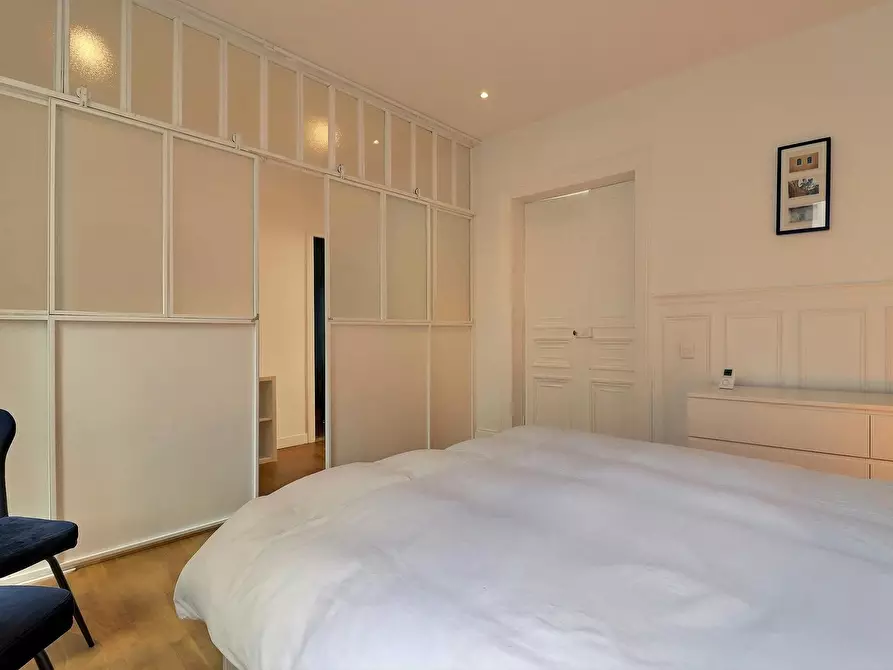 Immagine 2 di Appartamento in affitto  in Rue de Provence a Paris
