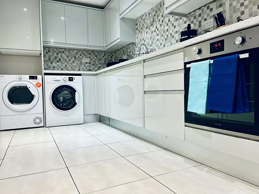 Immagine 8 di Casa indipendente in affitto  in Middlehill a Hemel Hempstead