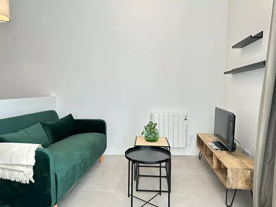 Immagine 3 di Appartamento in affitto  in Calle de las Higueras a Madrid