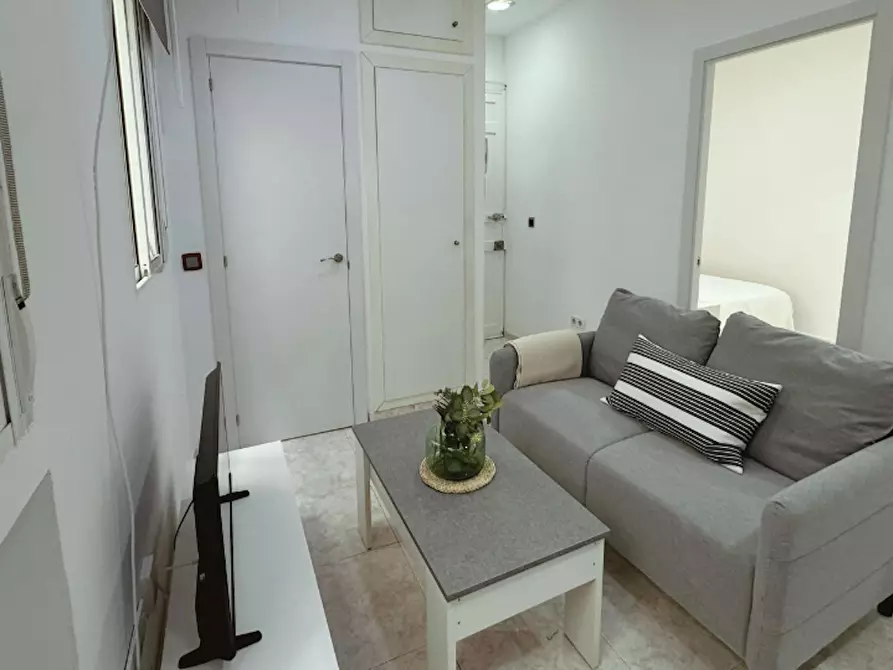 Immagine 3 di Appartamento in affitto  in Paseo de las Delicias a Madrid