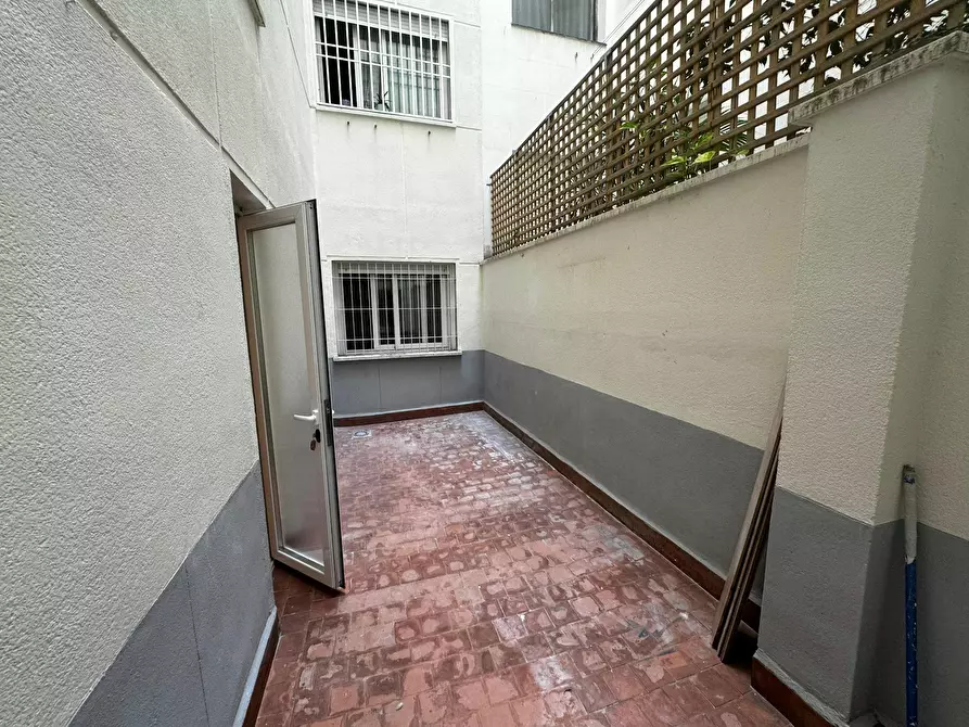 Immagine 10 di Camera in affitto  in Calle de Cea Bermúdez a Madrid
