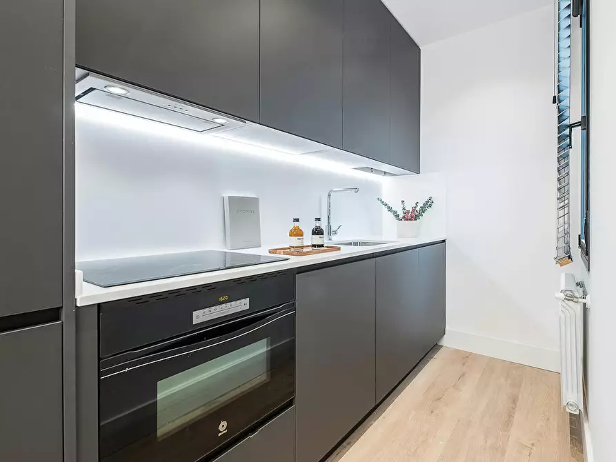 Immagine 7 di Appartamento in affitto  in Calle del Doctor Castelo a Madrid