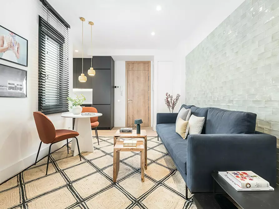 Immagine 4 di Appartamento in affitto  in Calle Doctor Castelo a Madrid