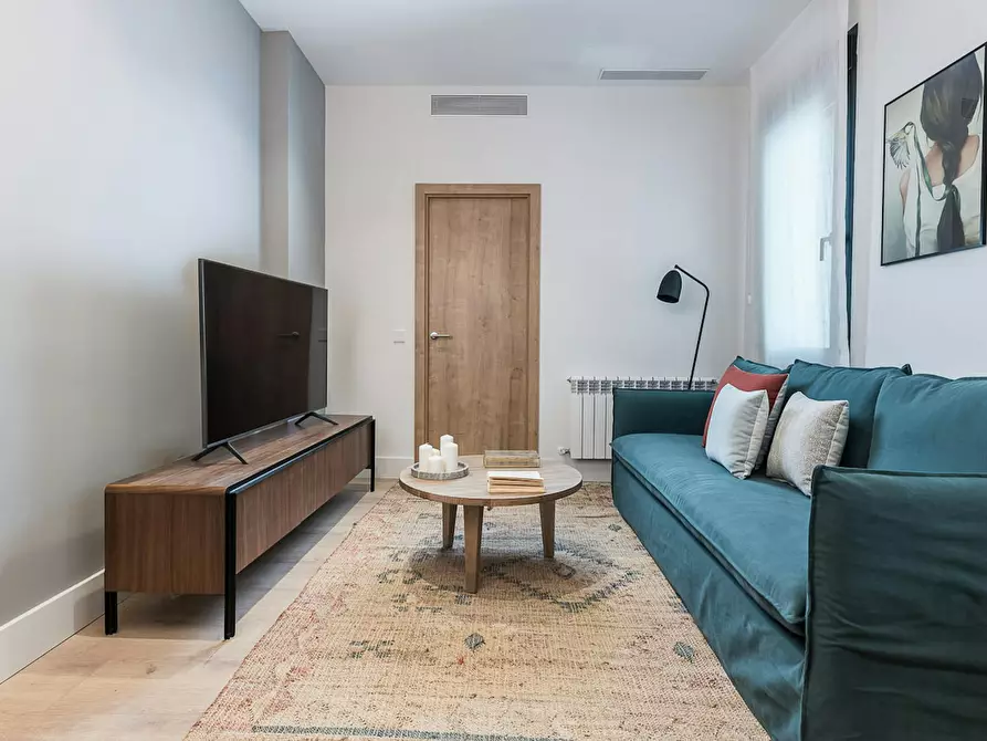 Immagine 4 di Appartamento in affitto  in Calle Doctor Castelo a Madrid