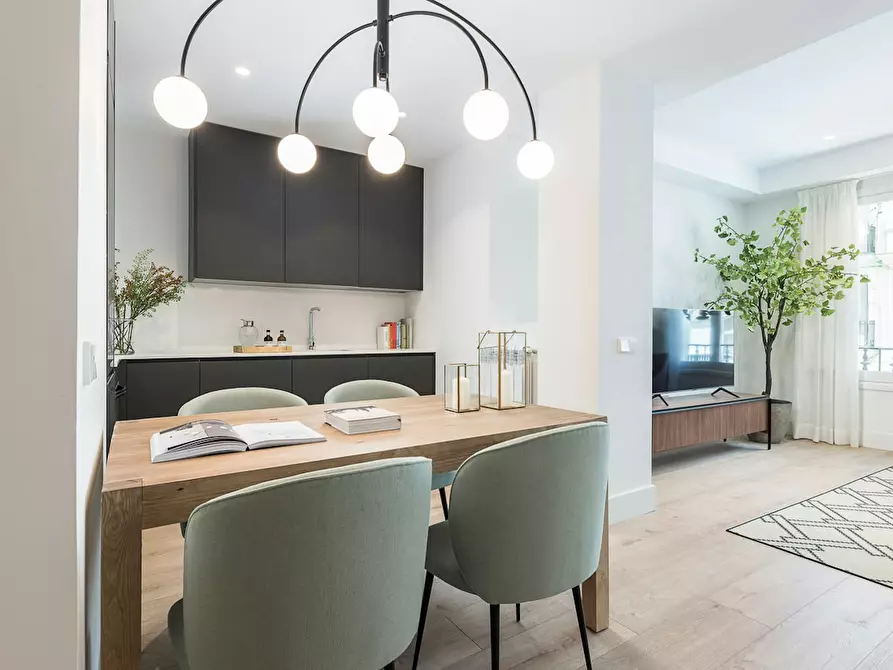 Immagine 4 di Appartamento in affitto  in Calle Doctor Castelo a Madrid