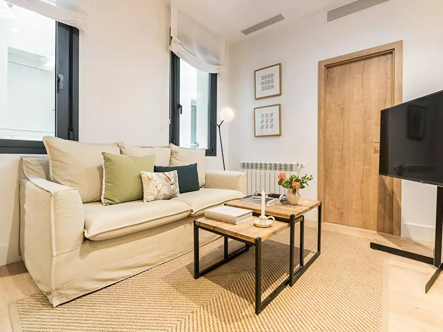 Immagine 3 di Appartamento in affitto  in Calle Doctor Castelo a Madrid