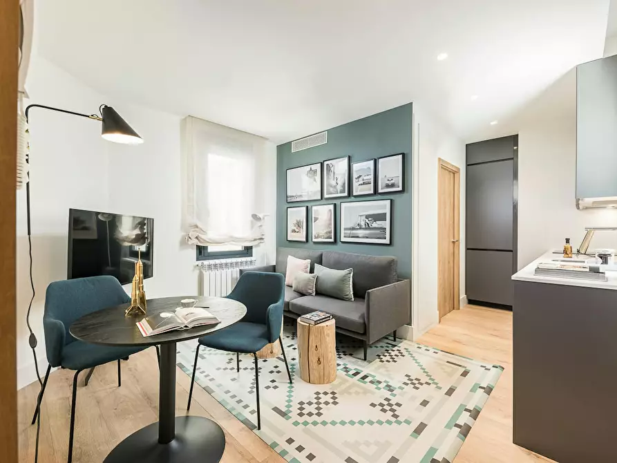 Immagine 5 di Appartamento in affitto  in Calle Doctor Castelo a Madrid
