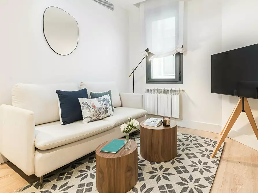 Immagine 3 di Appartamento in affitto  in Calle Doctor Castelo a Madrid