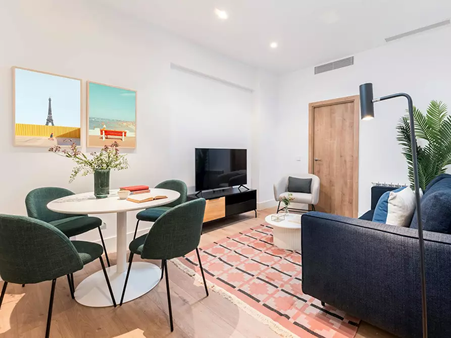 Immagine 3 di Appartamento in affitto  in Calle Doctor Castelo a Madrid
