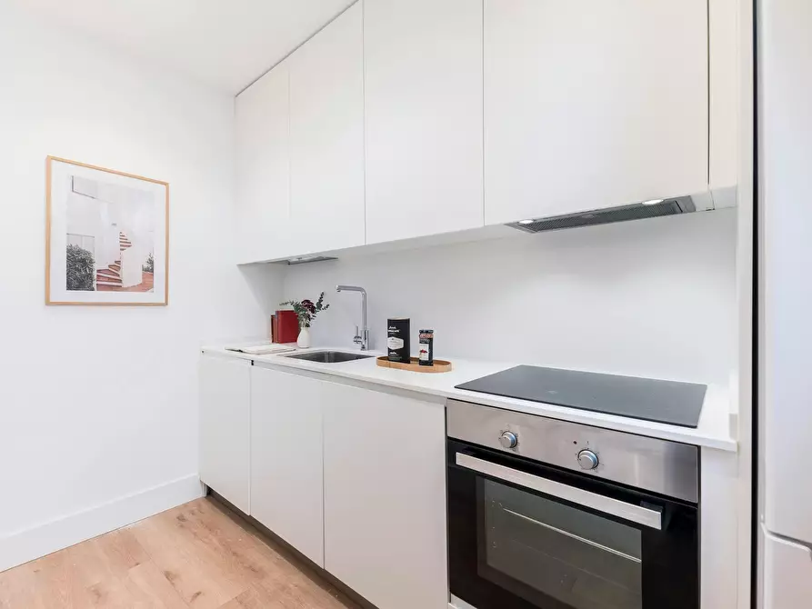 Immagine 5 di Appartamento in affitto  in Calle Doctor Castelo a Madrid
