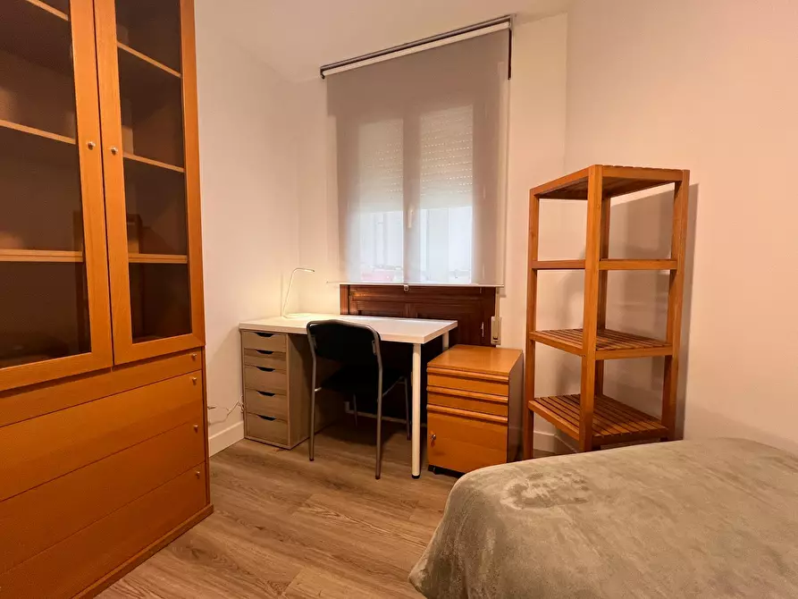 Immagine 3 di Camera in affitto  in Calle de Esquilache a Madrid