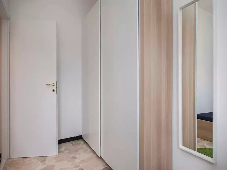 Immagine 6 di Camera in affitto  in Via Salvatore Barzilai a Milano