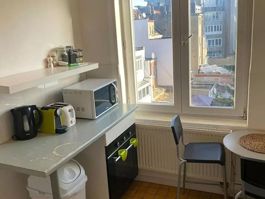 Immagine 6 di Appartamento in affitto  in Rue de la Mélopée a Molenbeek-Saint-Jean