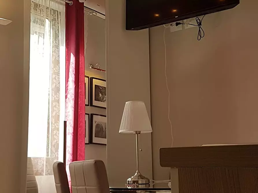 Immagine 8 di Camera in affitto  in Via dei Martiri del Popolo a Firenze