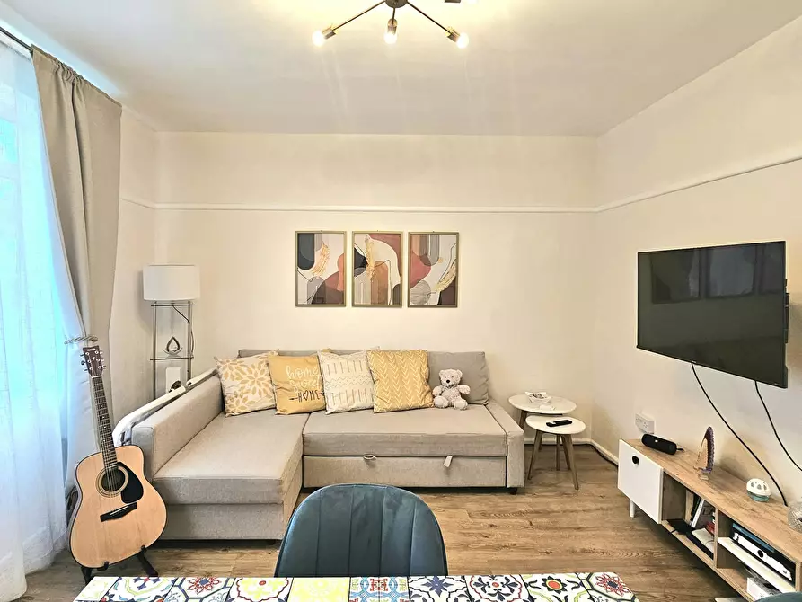 Immagine 1 di Appartamento in affitto  in Holburne Road a Greenwich