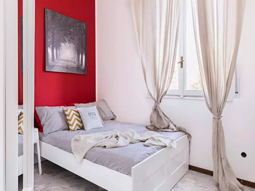 Immagine 2 di Camera in affitto  in Via Salvatore Barzilai a Milano