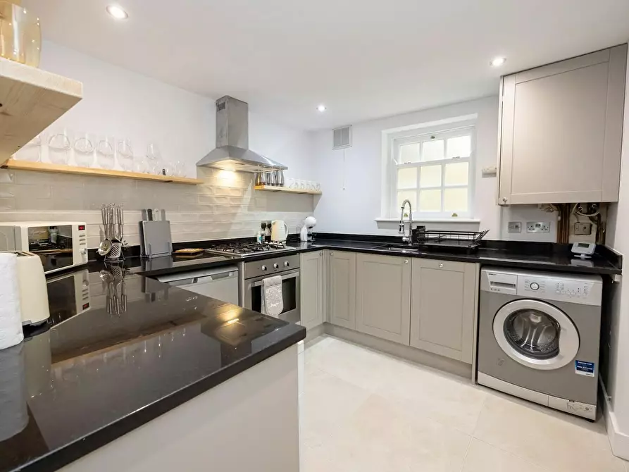 Immagine 4 di Casa indipendente in affitto  in Blackburne Place a 