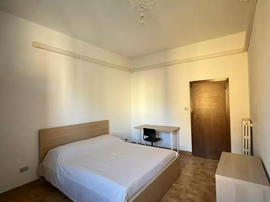 Immagine 2 di Camera in affitto  in Via Carlo Porta a Bologna