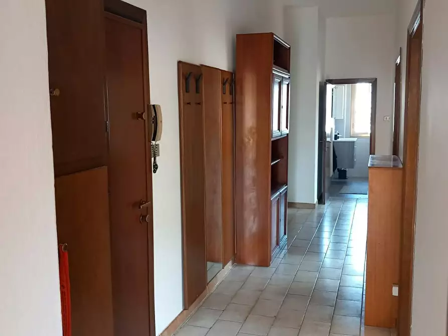 Immagine 3 di Camera in affitto  in Via Carlo Porta a Bologna