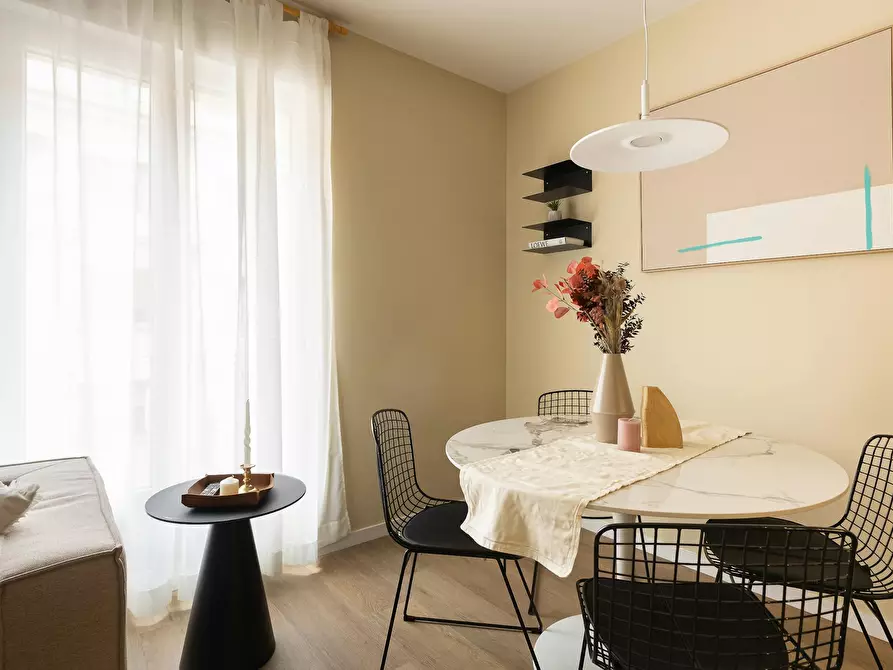 Immagine 10 di Camera in affitto  in Calle Donoso Cortés a Madrid