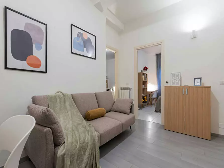 Immagine 9 di Camera in affitto  in Via Benaco a Roma