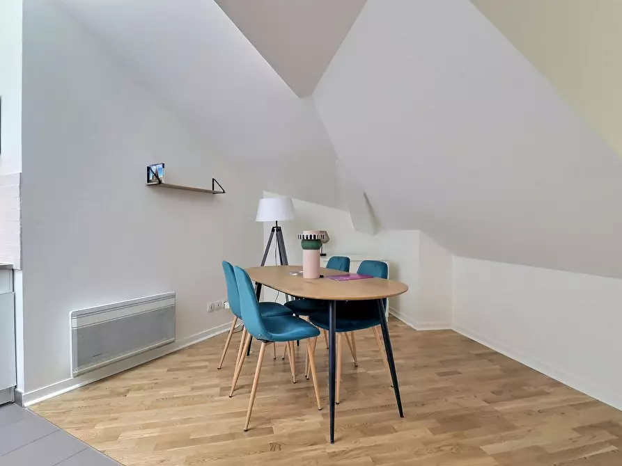 Immagine 5 di Appartamento in affitto  in Avenue Jean Jaurès a Paris
