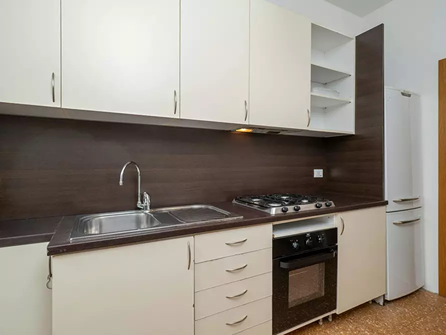 Immagine 6 di Appartamento in affitto  in Via Rembrandt a Milano