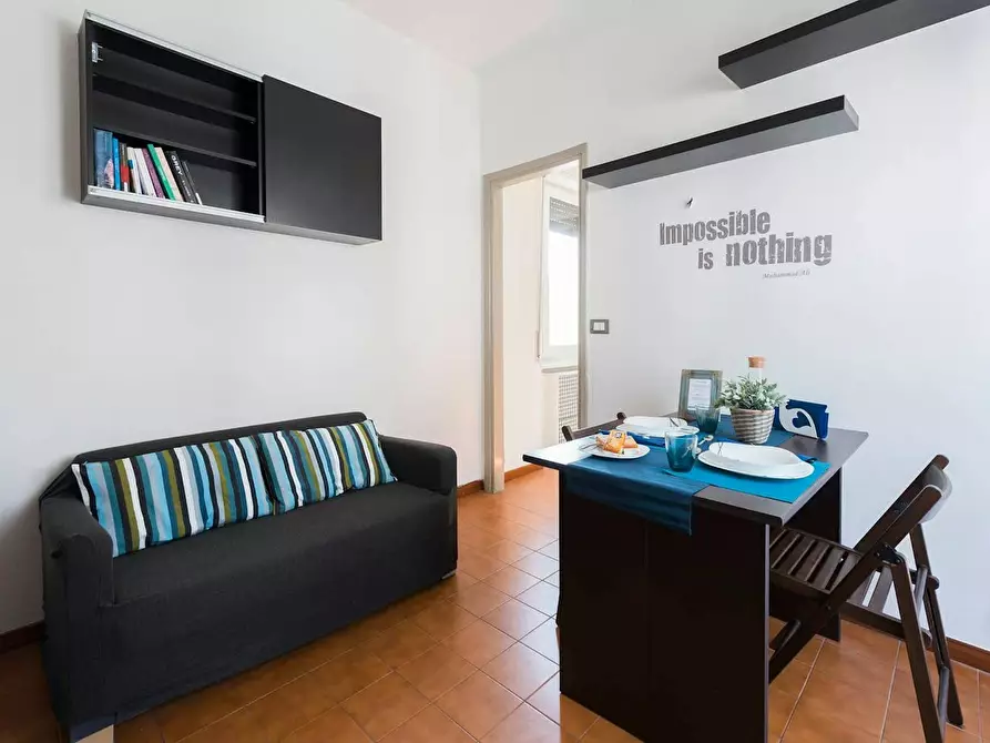 Immagine 10 di Appartamento in affitto  in Via Monte Cengio a Milano