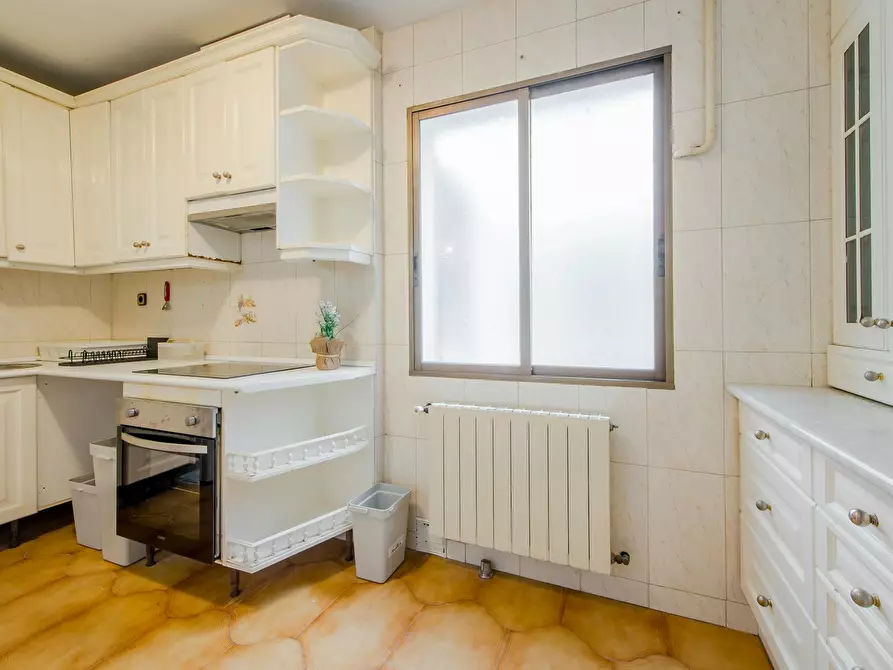Immagine 10 di Camera in affitto  in Calle de Granada a Madrid