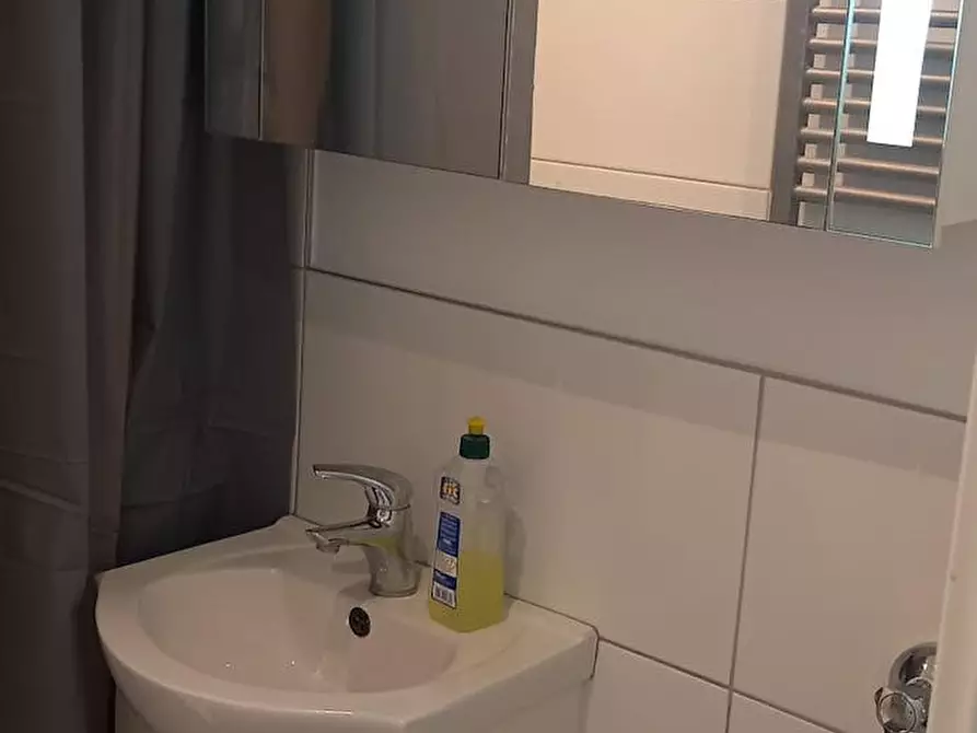 Immagine 9 di Appartamento in affitto  in Schirmerstraße a Düsseldorf