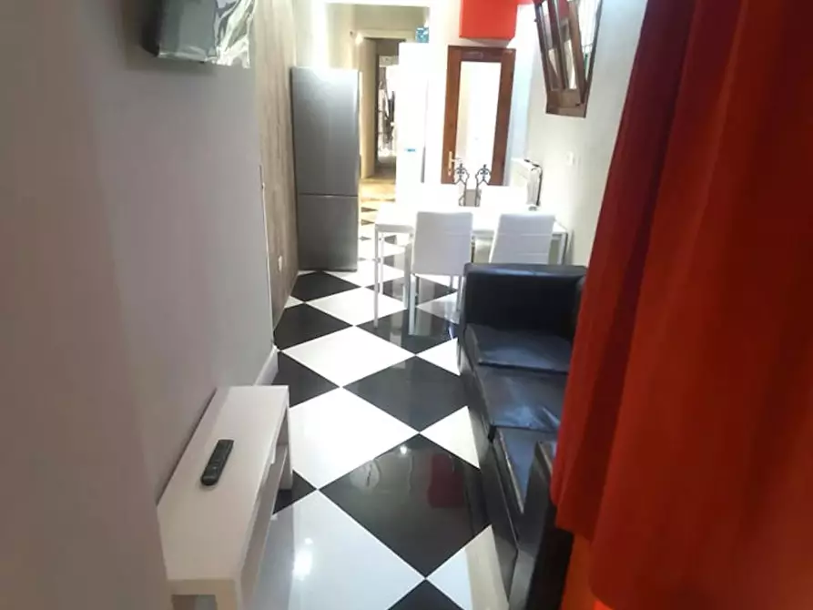 Immagine 5 di Camera in affitto  in Via Santa Reparata a Firenze