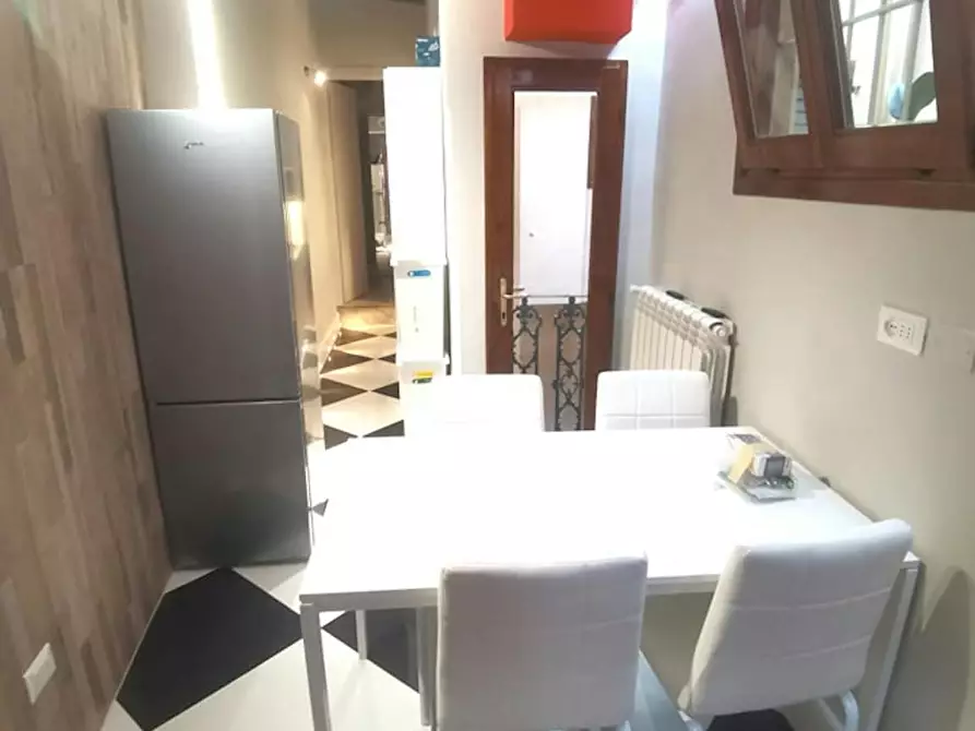 Immagine 6 di Camera in affitto  in Via Santa Reparata a Firenze