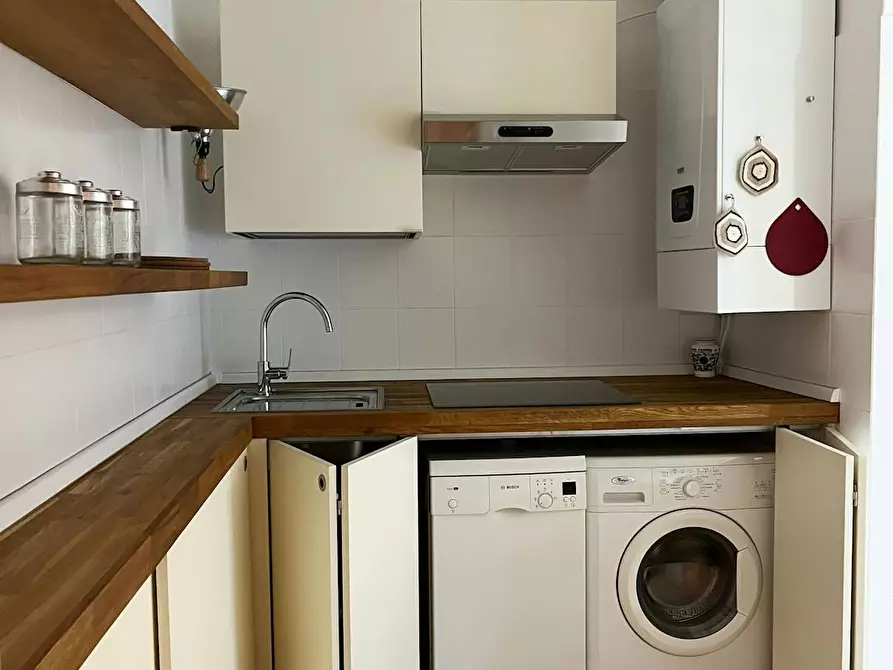 Immagine 3 di Appartamento in affitto  in Via Fondazza a Bologna