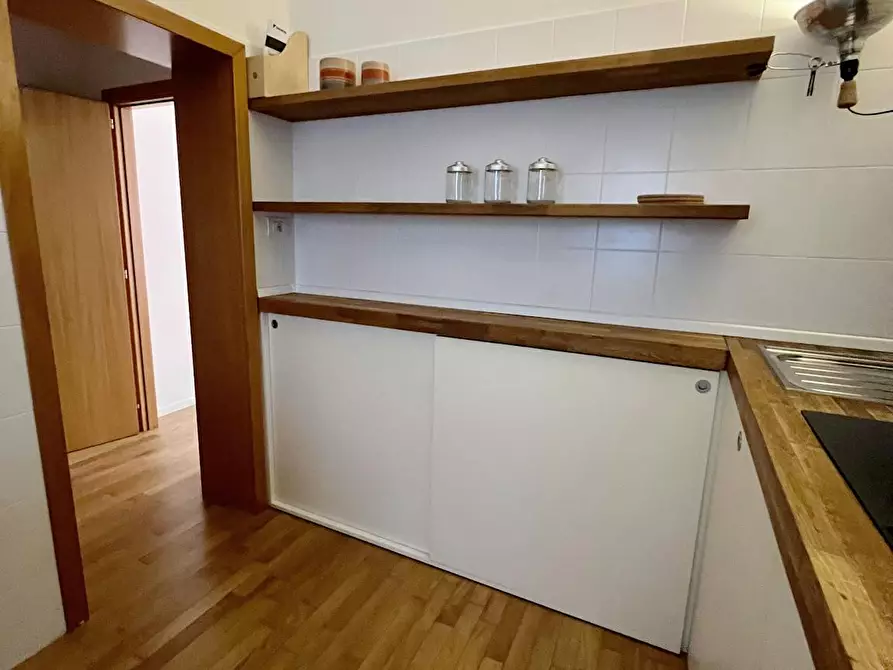 Immagine 6 di Appartamento in affitto  in Via Fondazza a Bologna