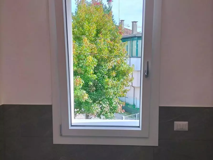 Immagine 8 di Camera in affitto  in Via Domenico Turazza a Padova