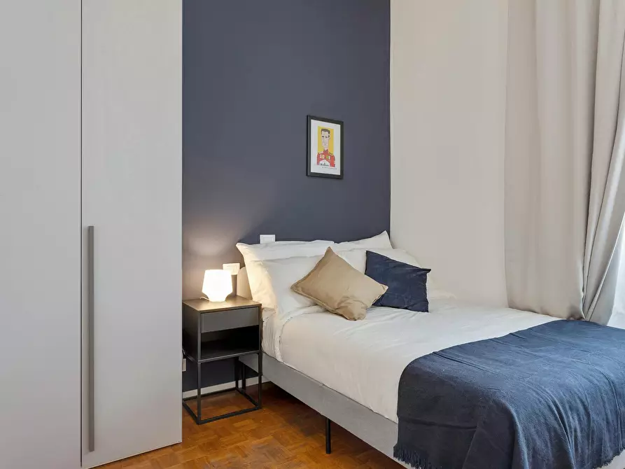 Immagine 1 di Camera in affitto  in Via Quarnero a Milano