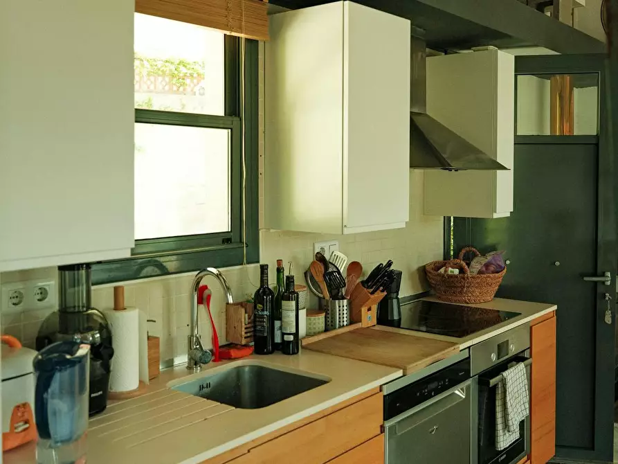 Immagine 9 di Casa indipendente in affitto  in Costa del Bruc a Barcelona