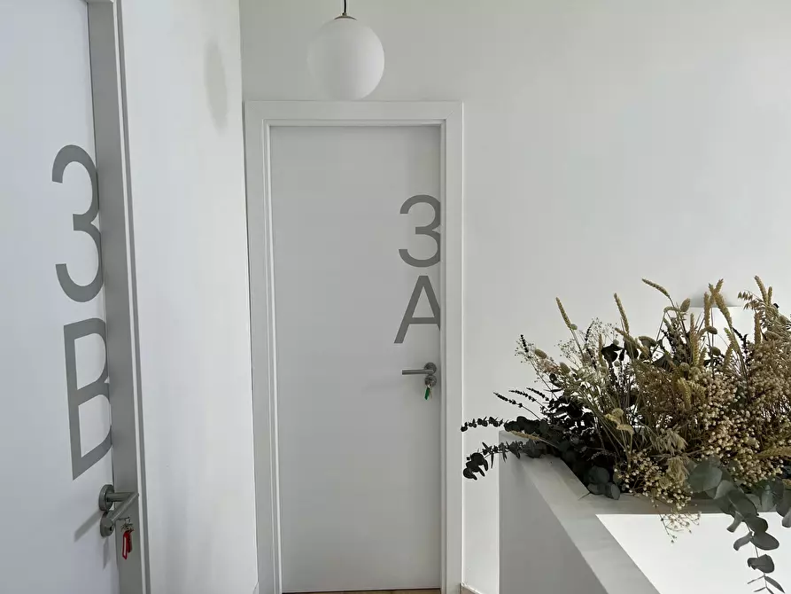 Immagine 10 di Casa indipendente in affitto  in Calle de Alfonso Fernández Clausells a Madrid