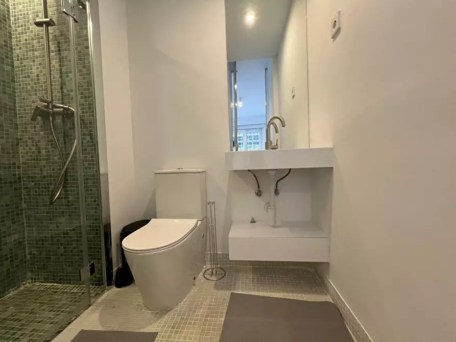 Immagine 6 di Casa indipendente in affitto  in Calle de Alfonso Fernández Clausells a Madrid
