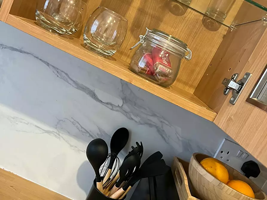 Immagine 3 di Casa indipendente in affitto  in Ash Road a 