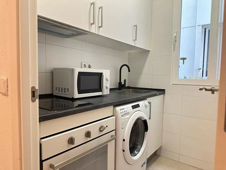 Immagine 3 di Appartamento in affitto  in Paseo de las Delicias a Madrid