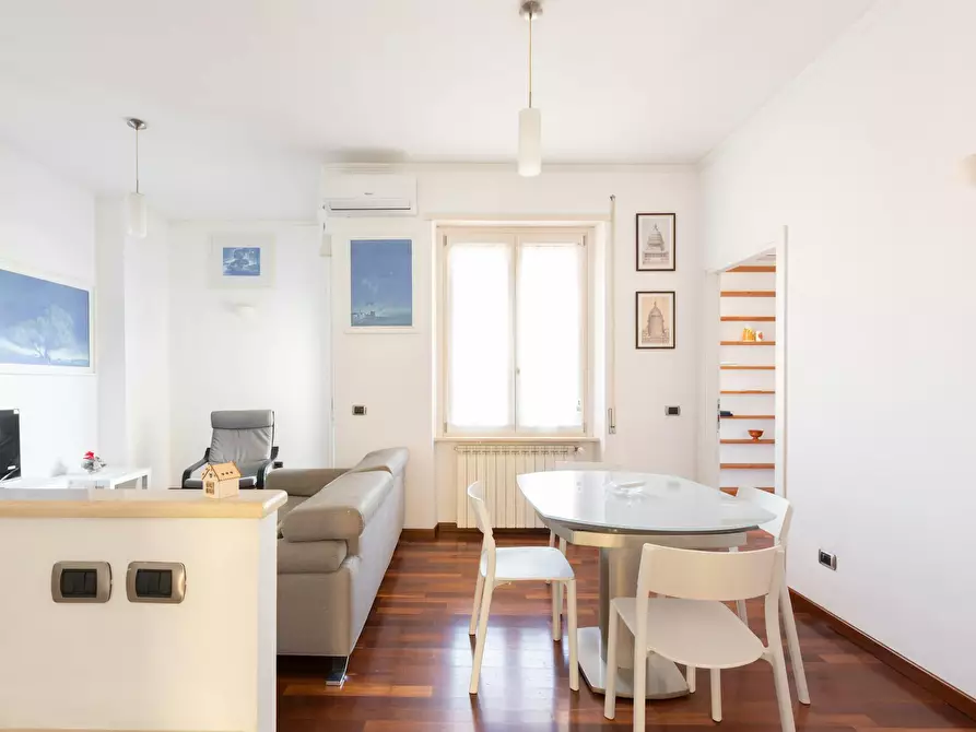 Immagine 2 di Appartamento in affitto  in Via Fabrizio Luscino a Roma