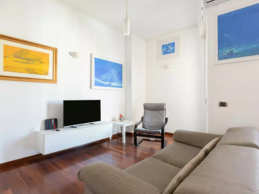 Immagine 6 di Appartamento in affitto  in Via Fabrizio Luscino a Roma
