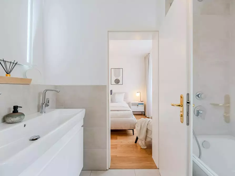 Immagine 9 di Appartamento in affitto  in Deitmerstraße a Berlin