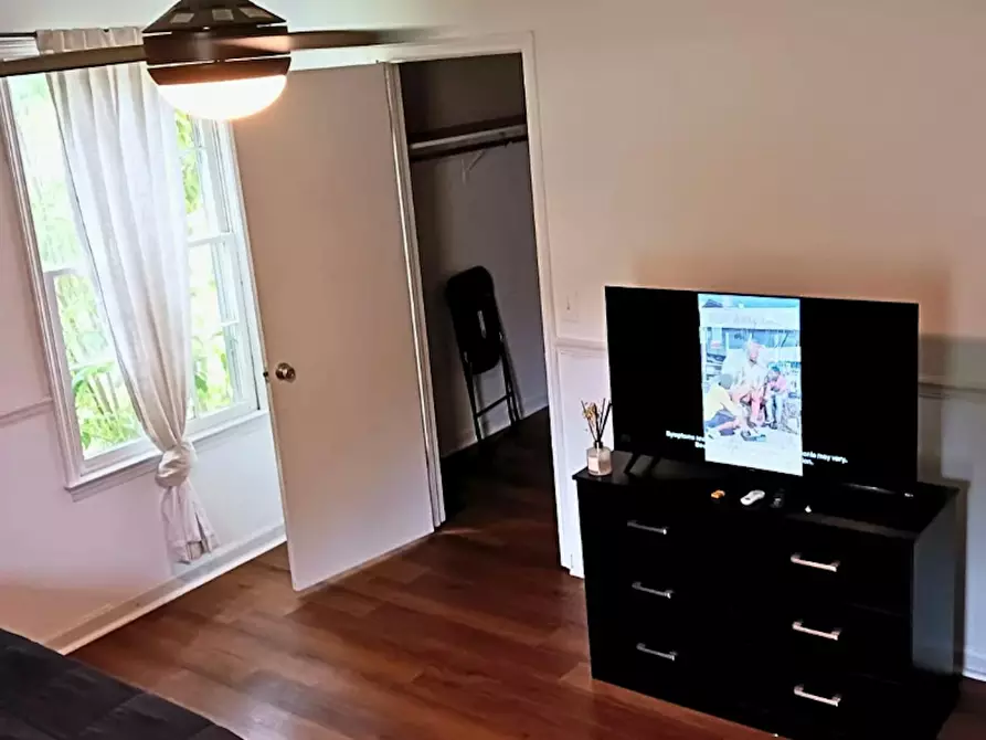 Immagine 4 di Camera in affitto  in Denise Drive a Verona